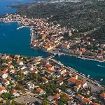 In With Sea View, Balcony, Air Conditioning, Wifi * Tisno