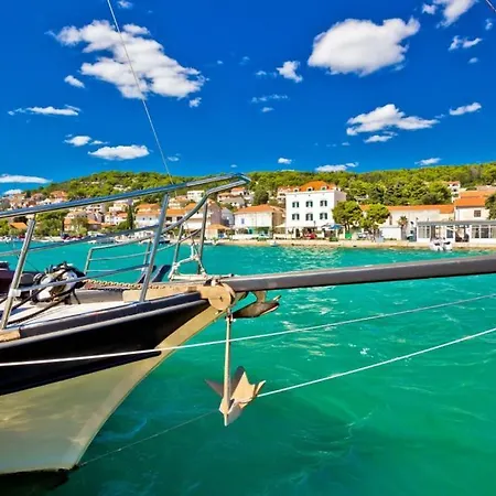 In With Sea View, Balcony, Air Conditioning, Wifi Apartman